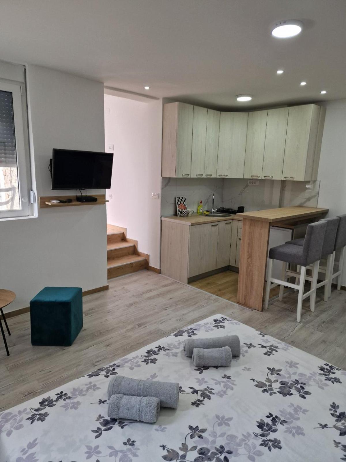 Zed Apartmani Leskovac Leskovac  Luaran gambar