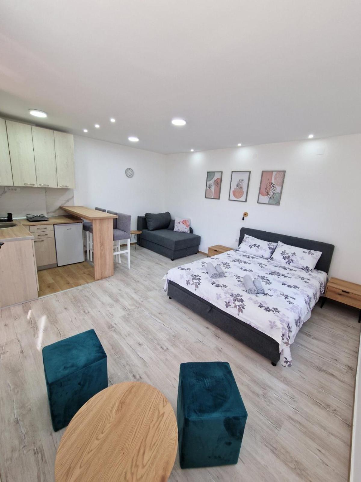 Zed Apartmani Leskovac Leskovac  Luaran gambar